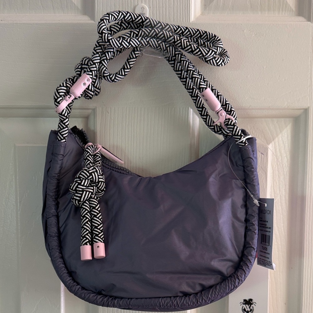 🦊🦊🦊 WILDFOX  CROSSBODY BAG 🦊🦊🦊 NWT 🦊🦊🦊